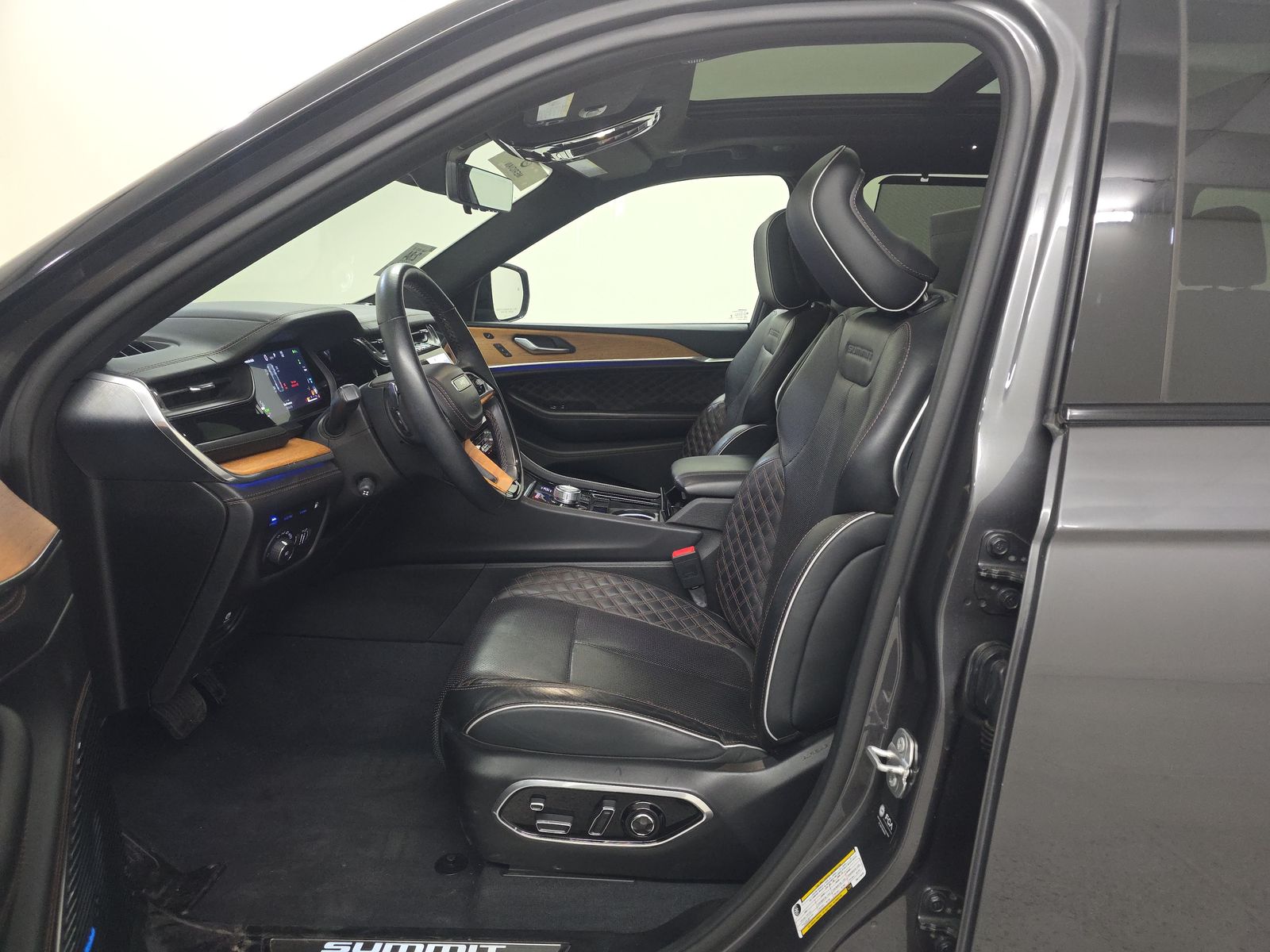 JEEP GRAND CHEROKEE - 8