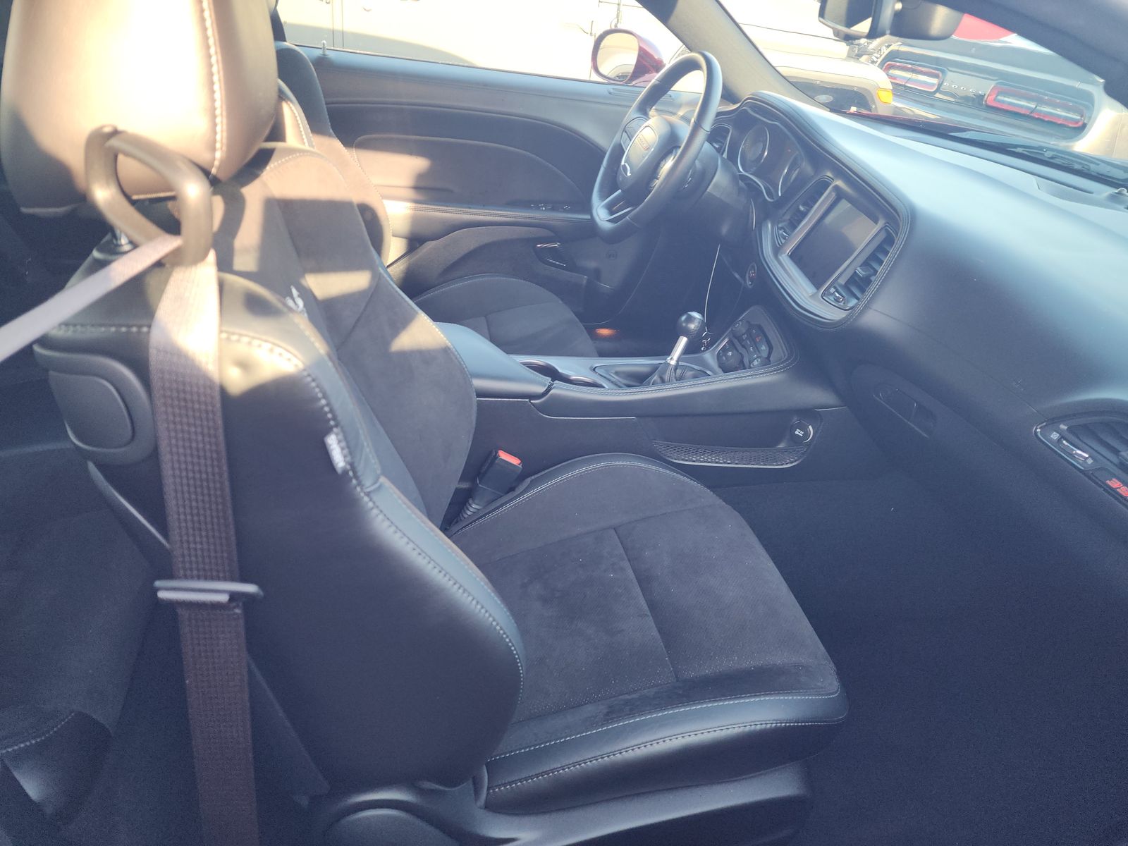 DODGE CHALLENGER - 9