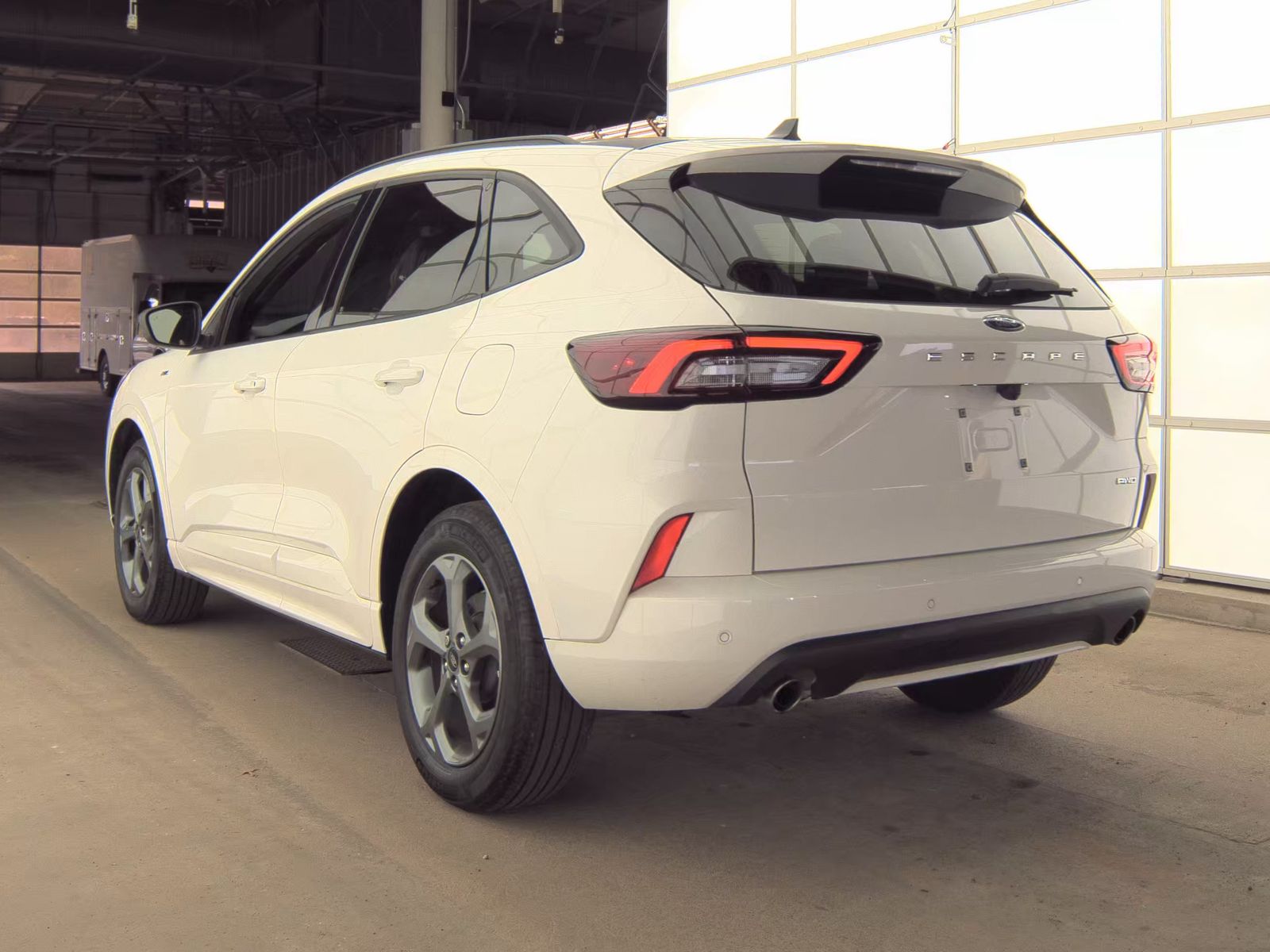 FORD ESCAPE - 9