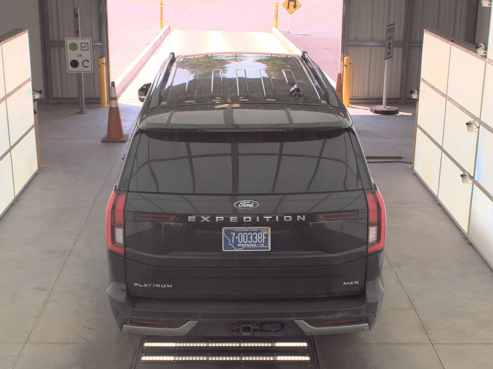 FORD EXPEDITION MAX - 7
