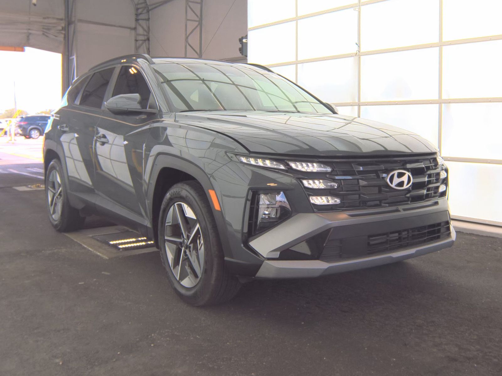 HYUNDAI TUCSON - 5