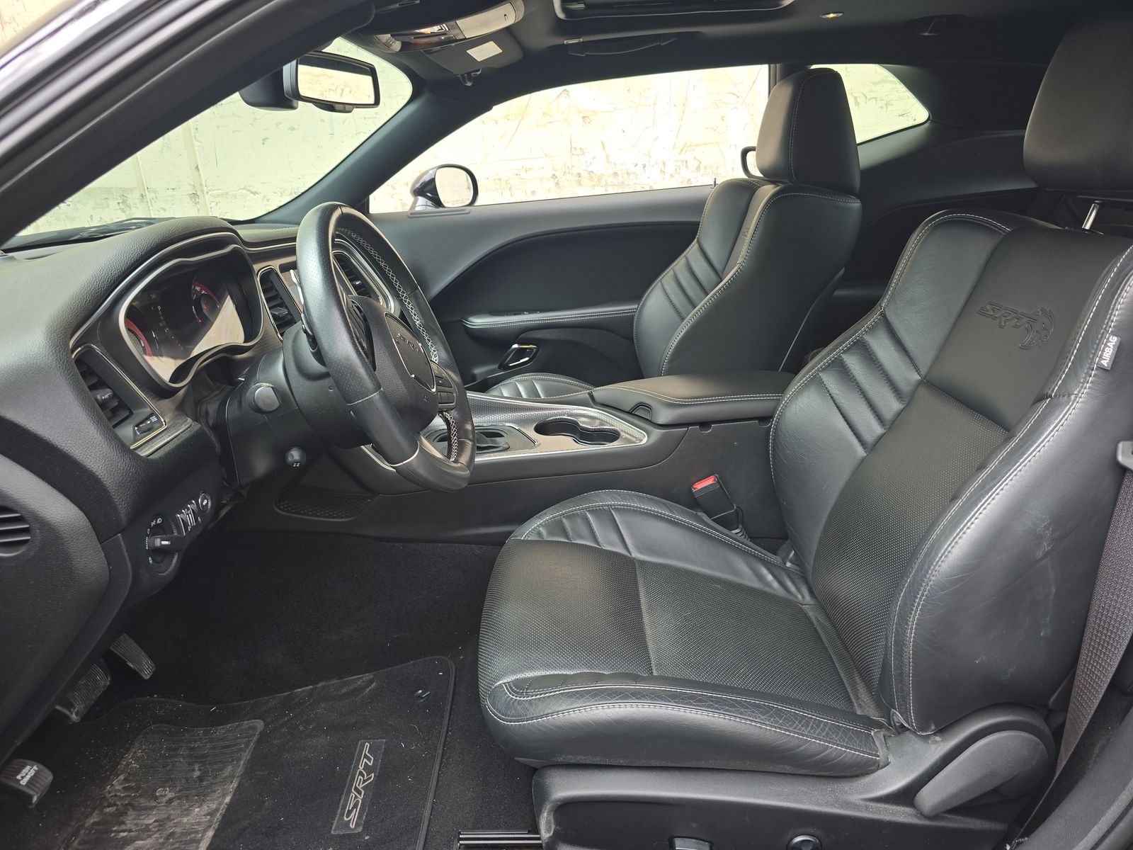 DODGE CHALLENGER - 8