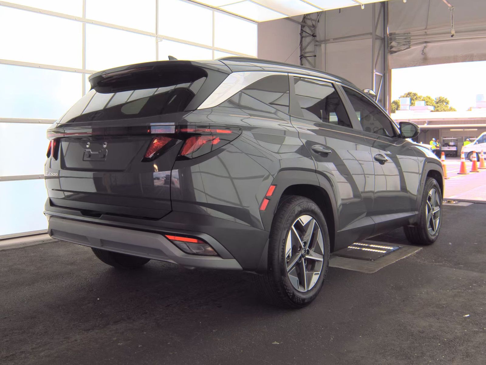 HYUNDAI TUCSON - 6