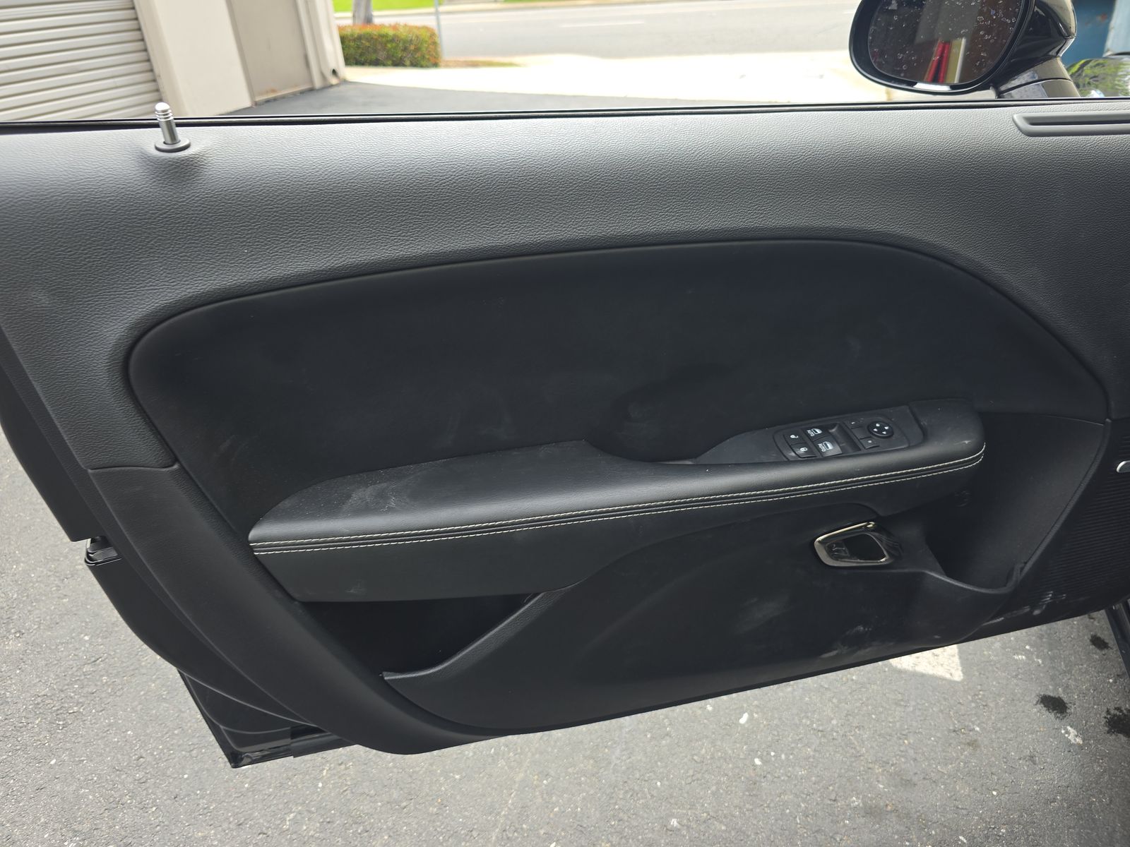 DODGE CHALLENGER - 10