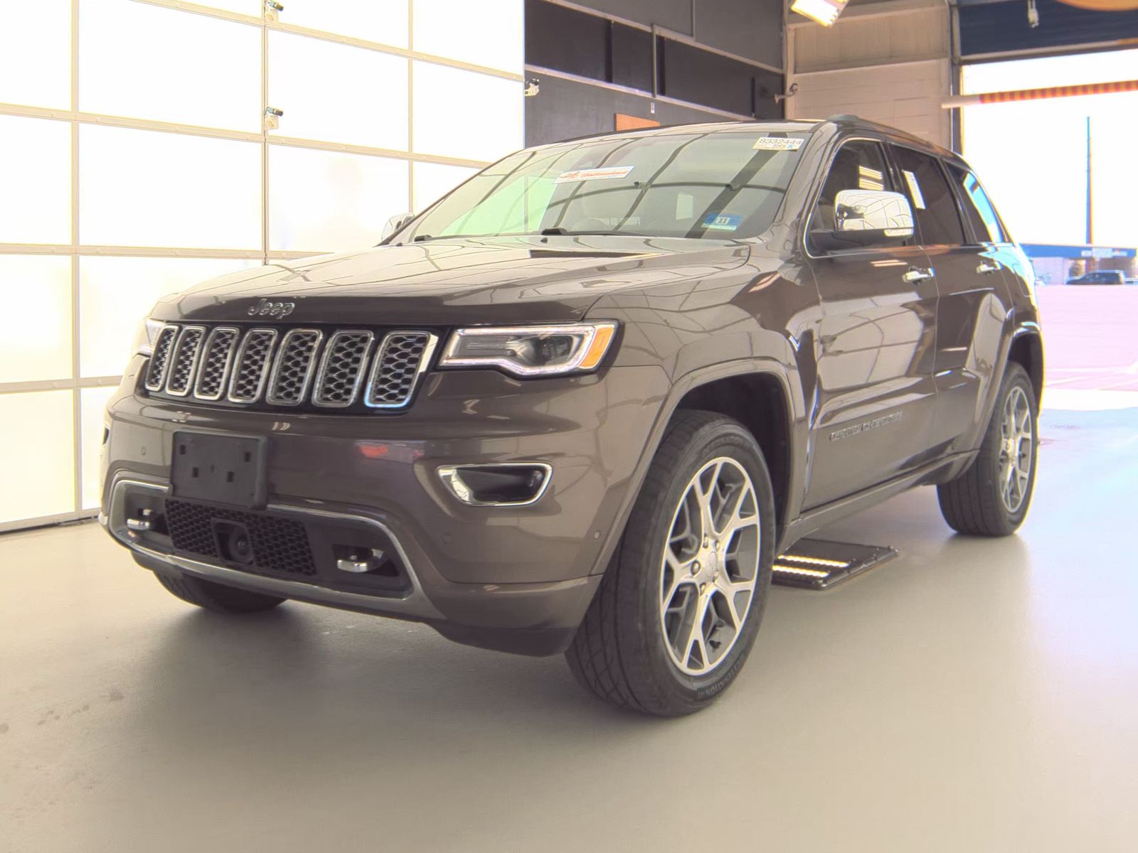 JEEP GRAND CHEROKEE - 1