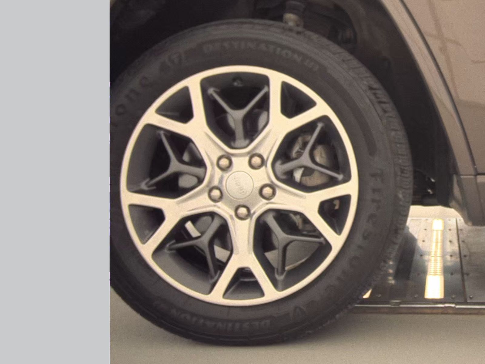 JEEP GRAND CHEROKEE - 10