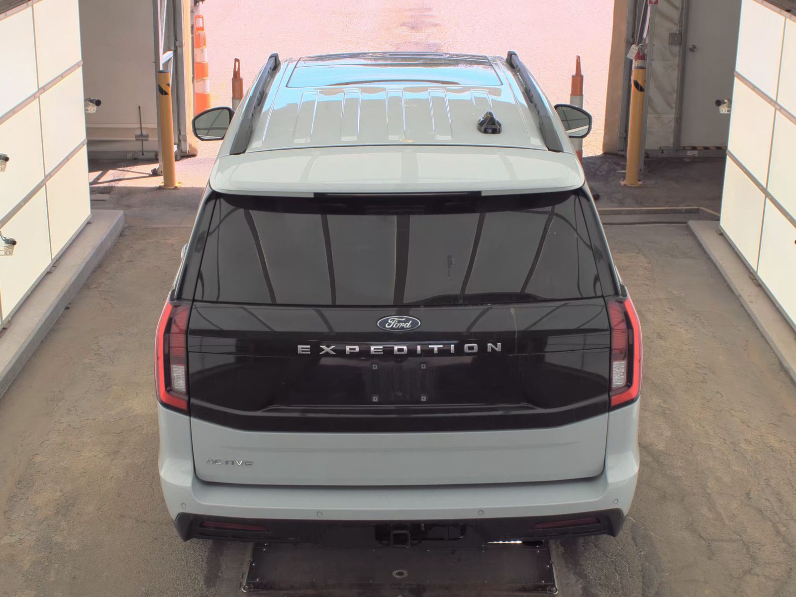 FORD EXPEDITION - 7