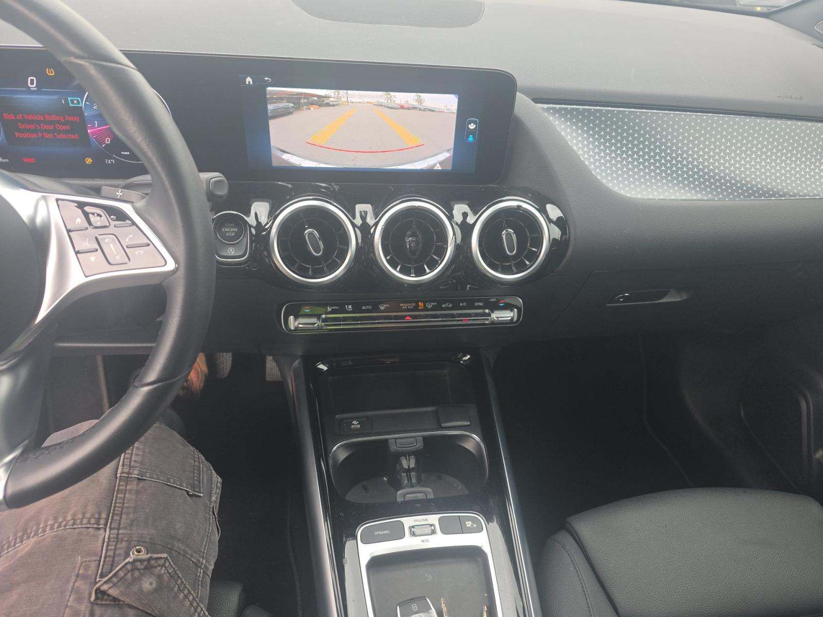 MERCEDES-BENZ GLA-CLASS - 6