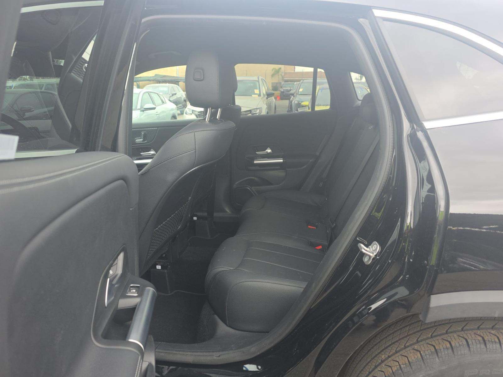 MERCEDES-BENZ GLA-CLASS - 8