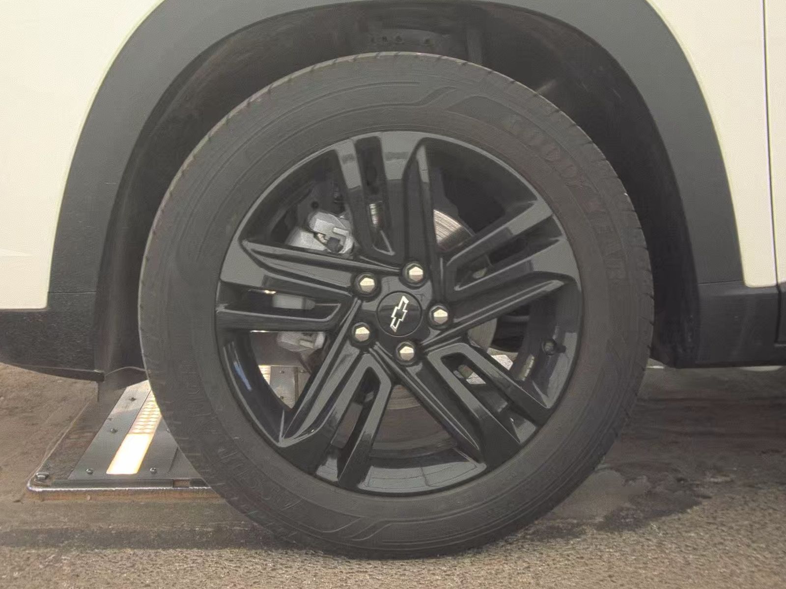 CHEVROLET OTHER - 10