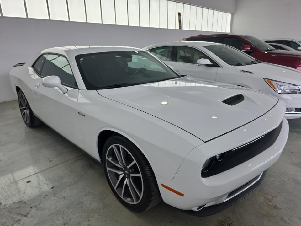 DODGE CHALLENGER - 4