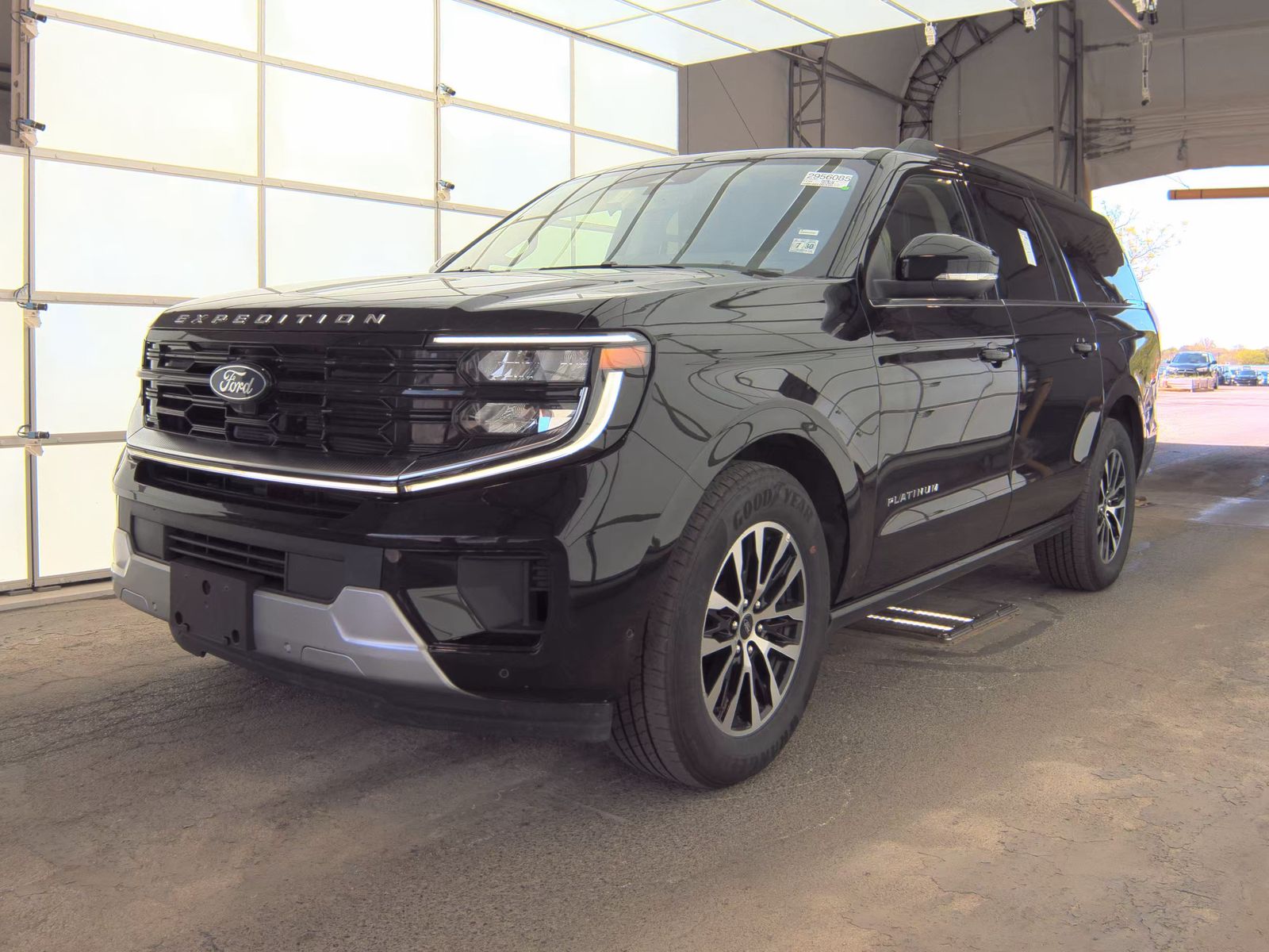 FORD EXPEDITION MAX - 1