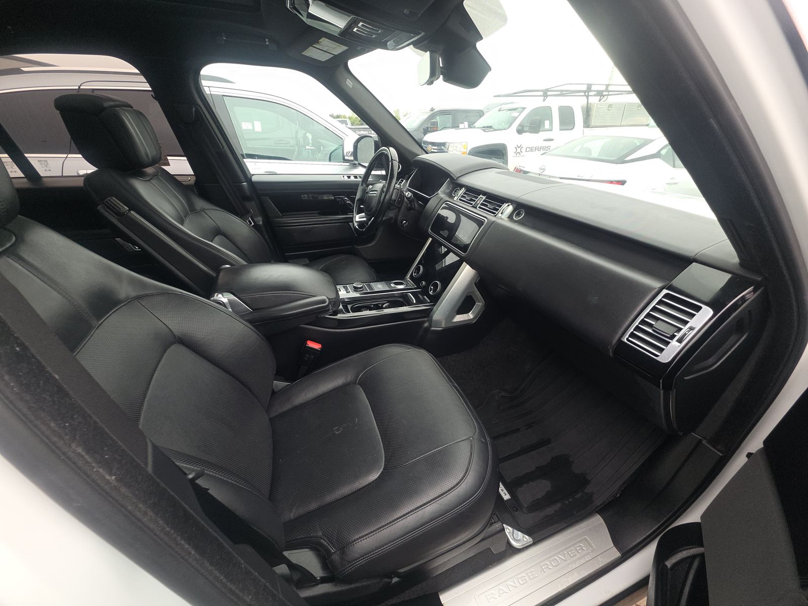 LAND ROVER RANGE ROVER - 9