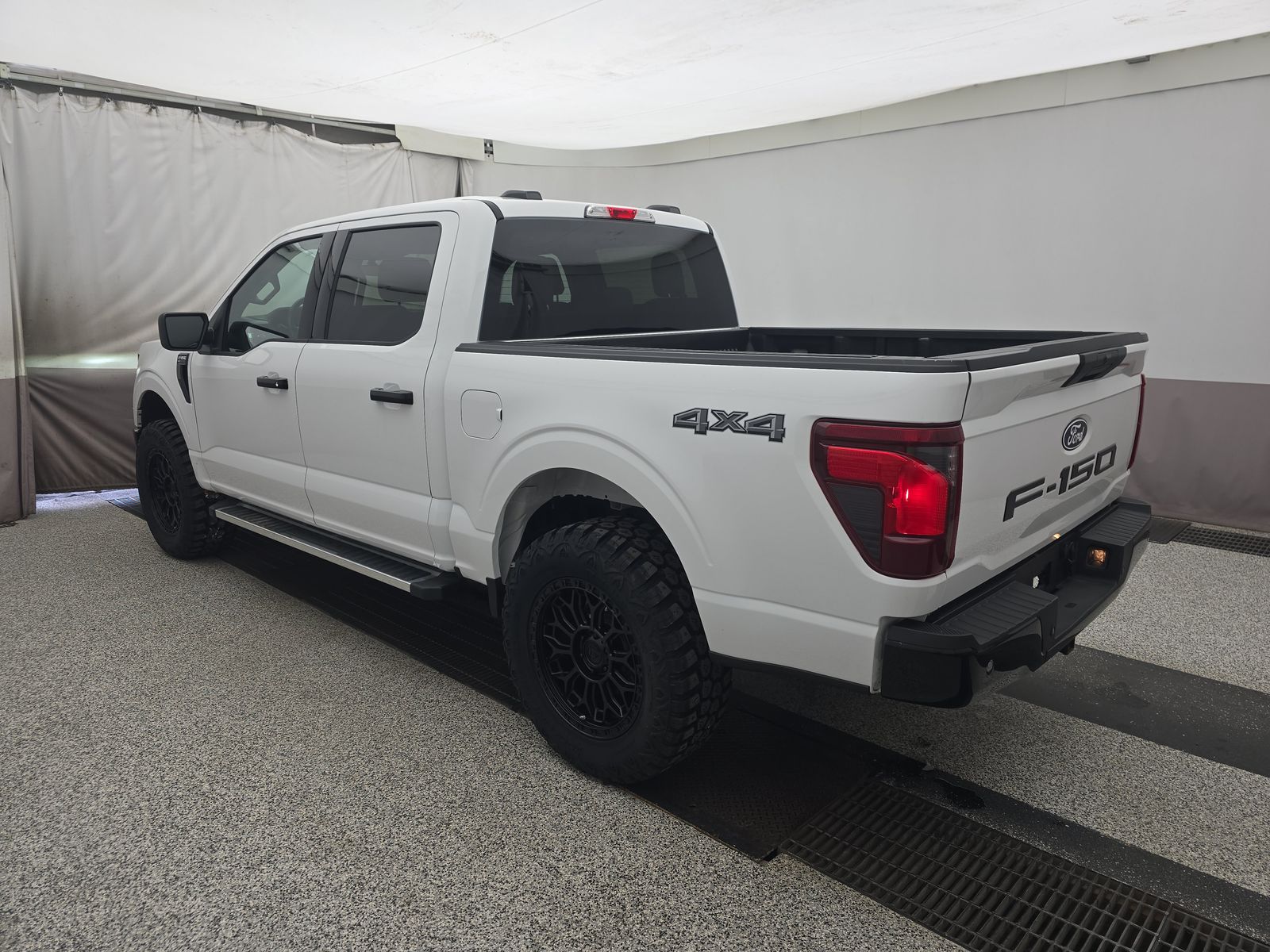 2025 Ford F-150 XLT AWD