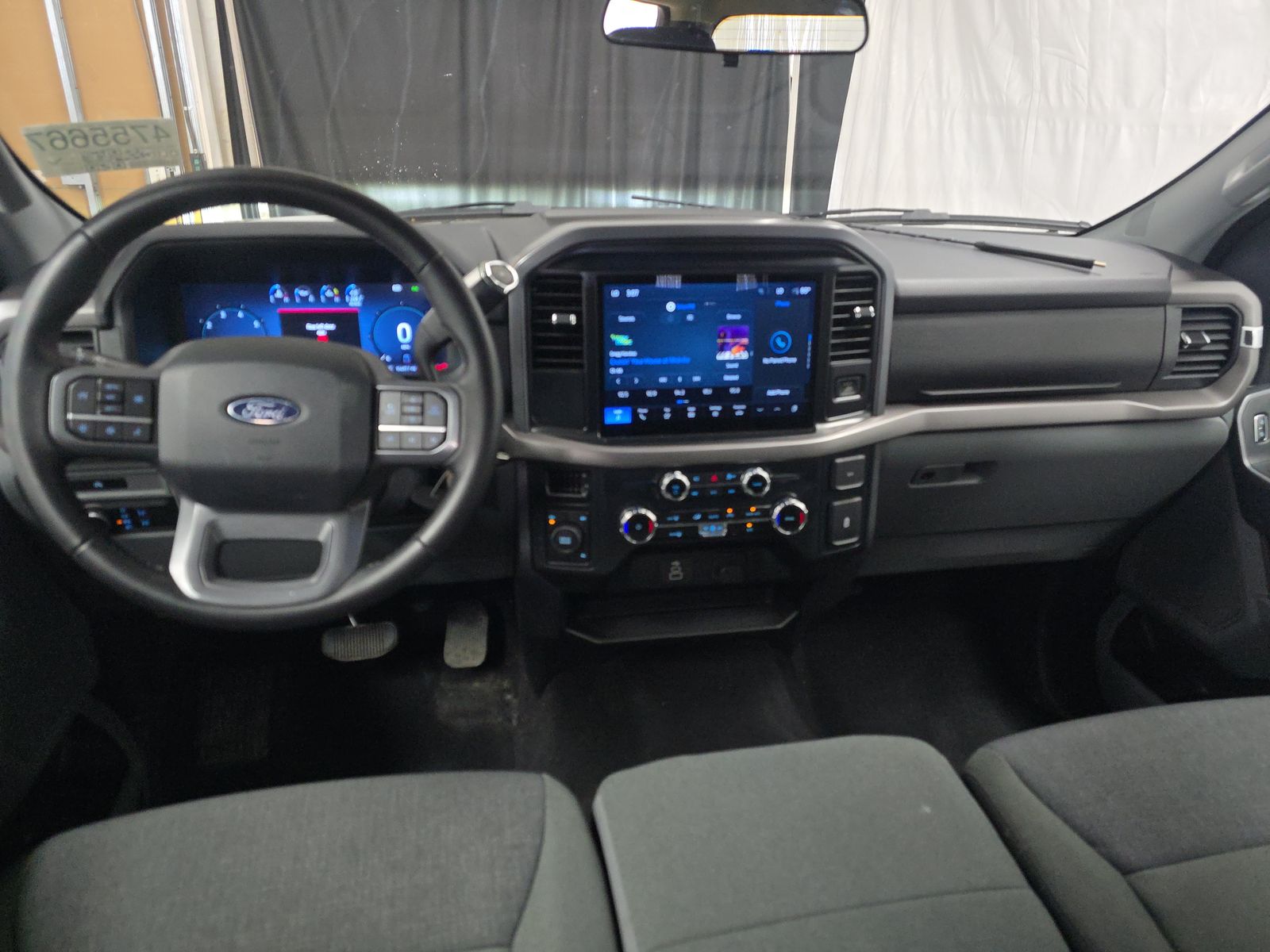 2025 Ford F-150 XLT AWD