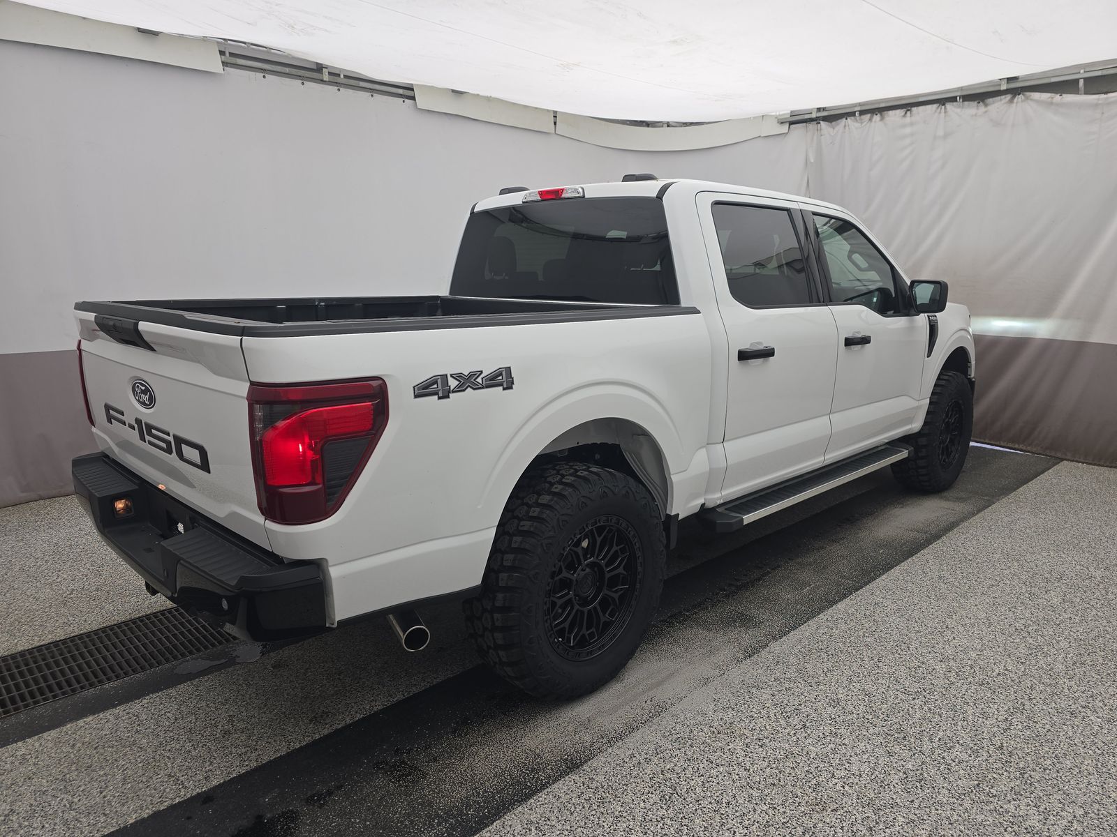 2025 Ford F-150 XLT AWD