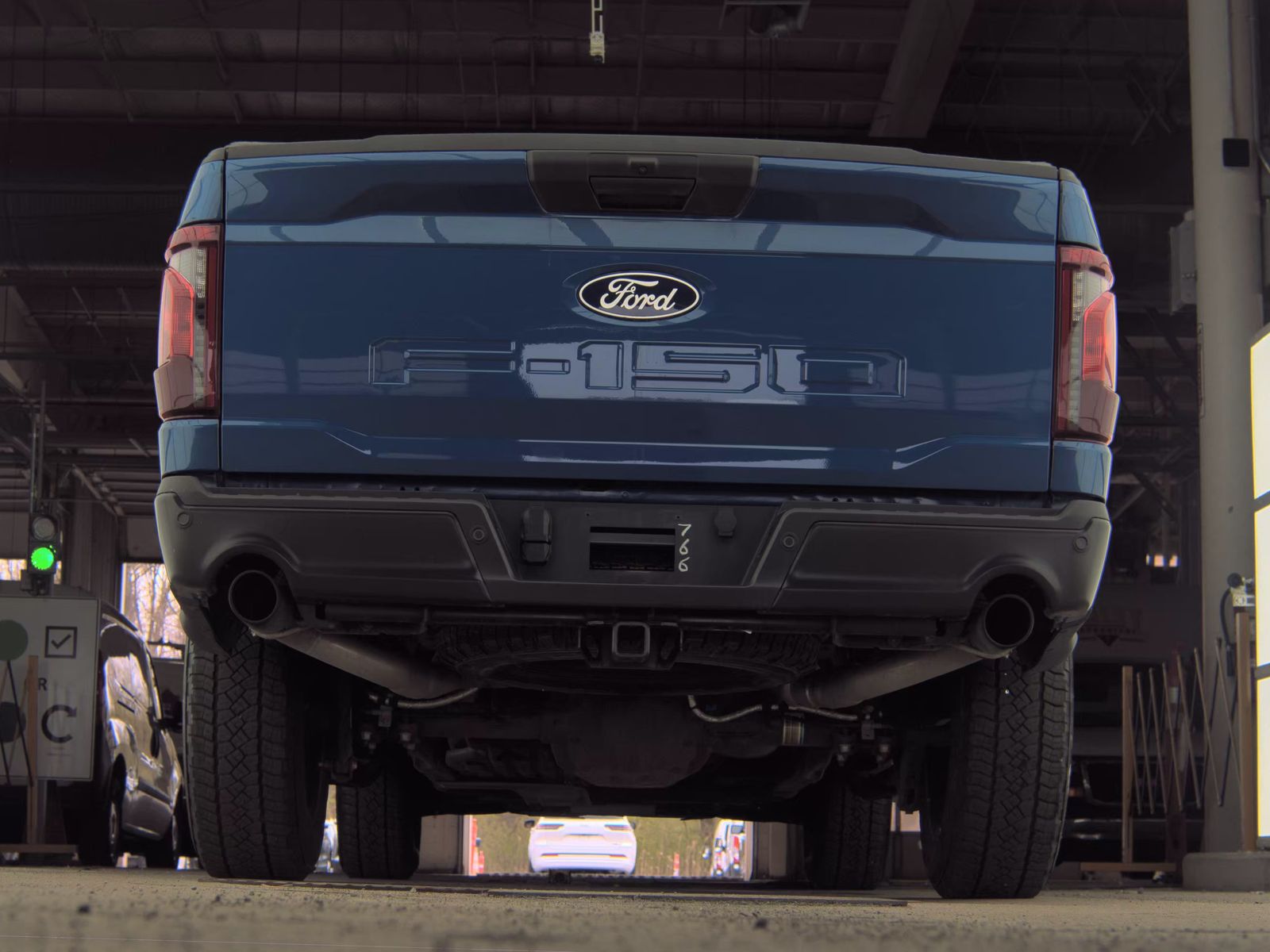 FORD F-150 - 8