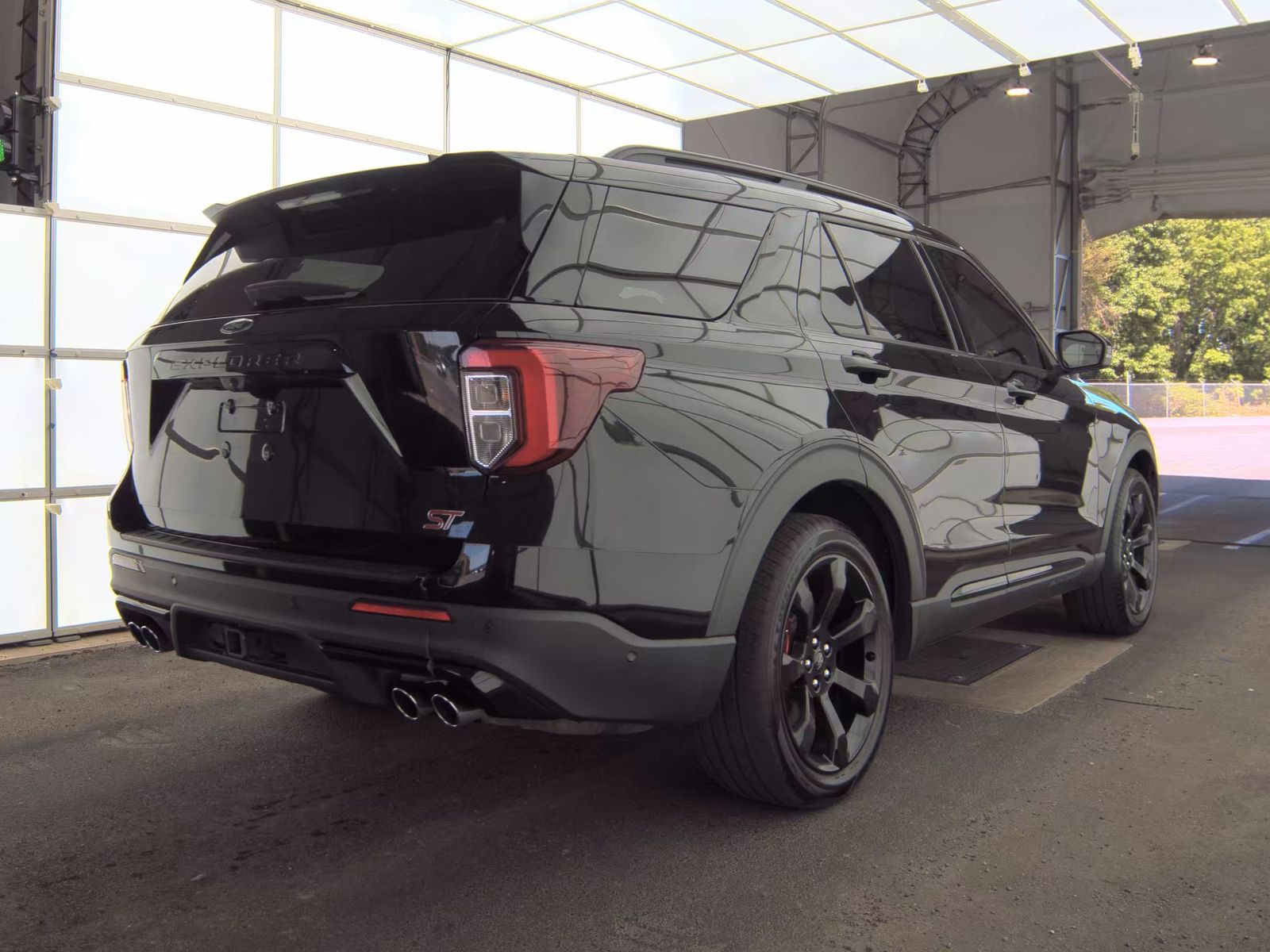 FORD EXPLORER - 6