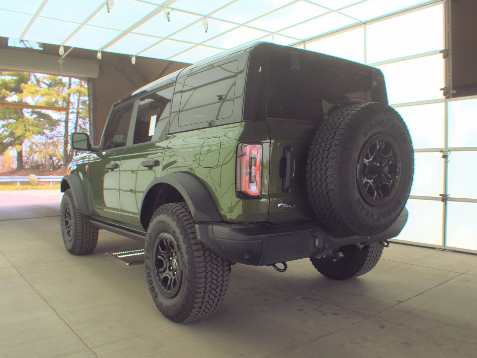FORD BRONCO - 9