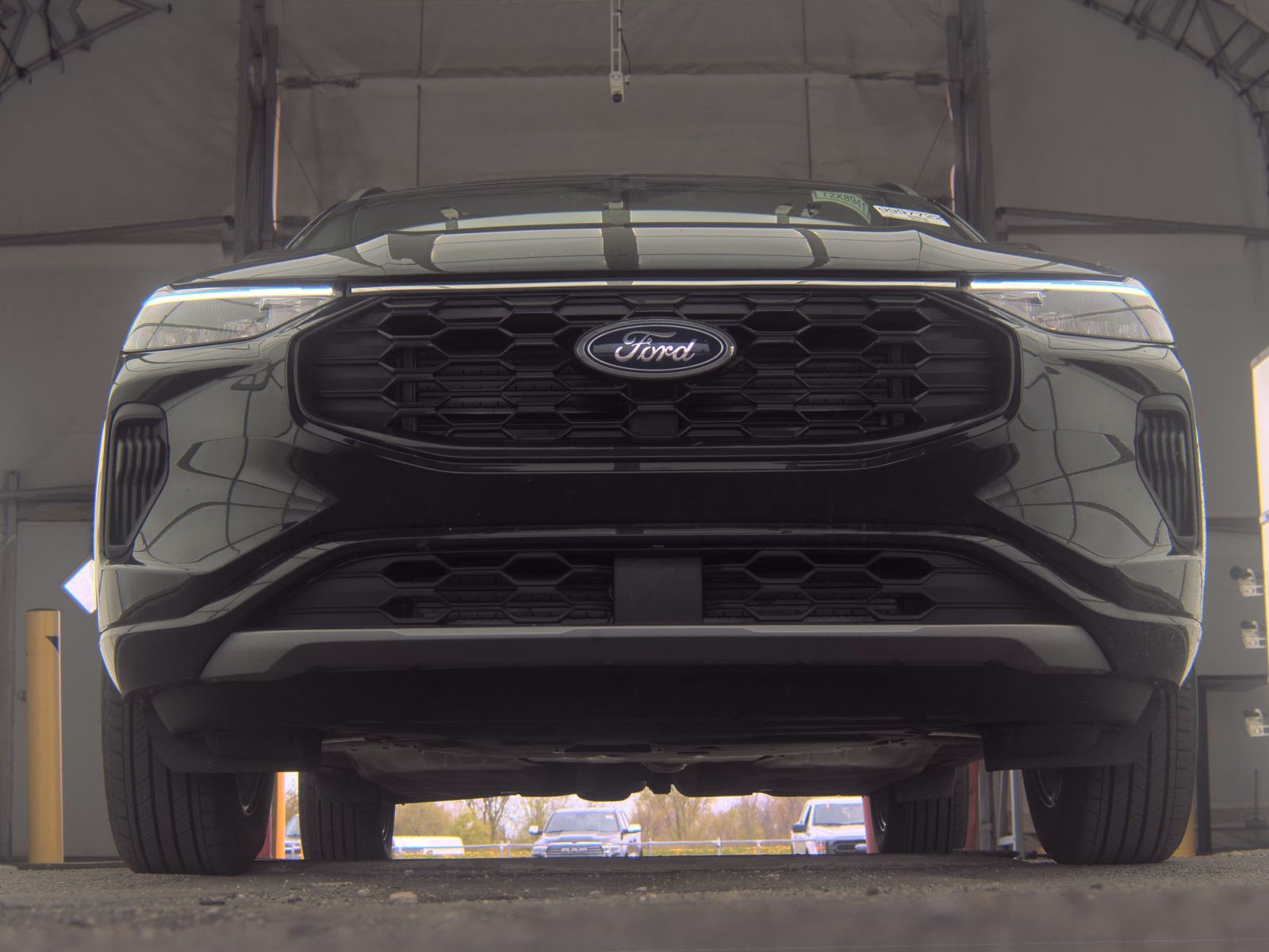FORD ESCAPE - 4