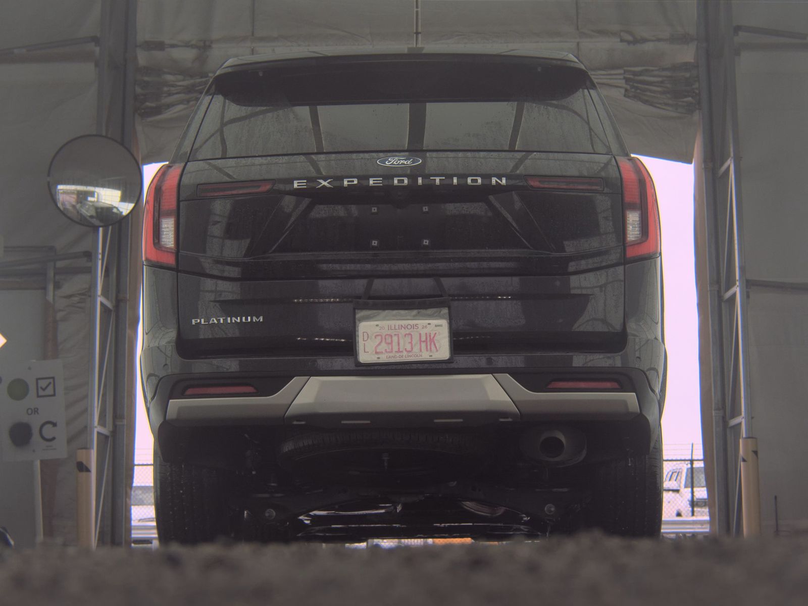 FORD EXPEDITION - 8