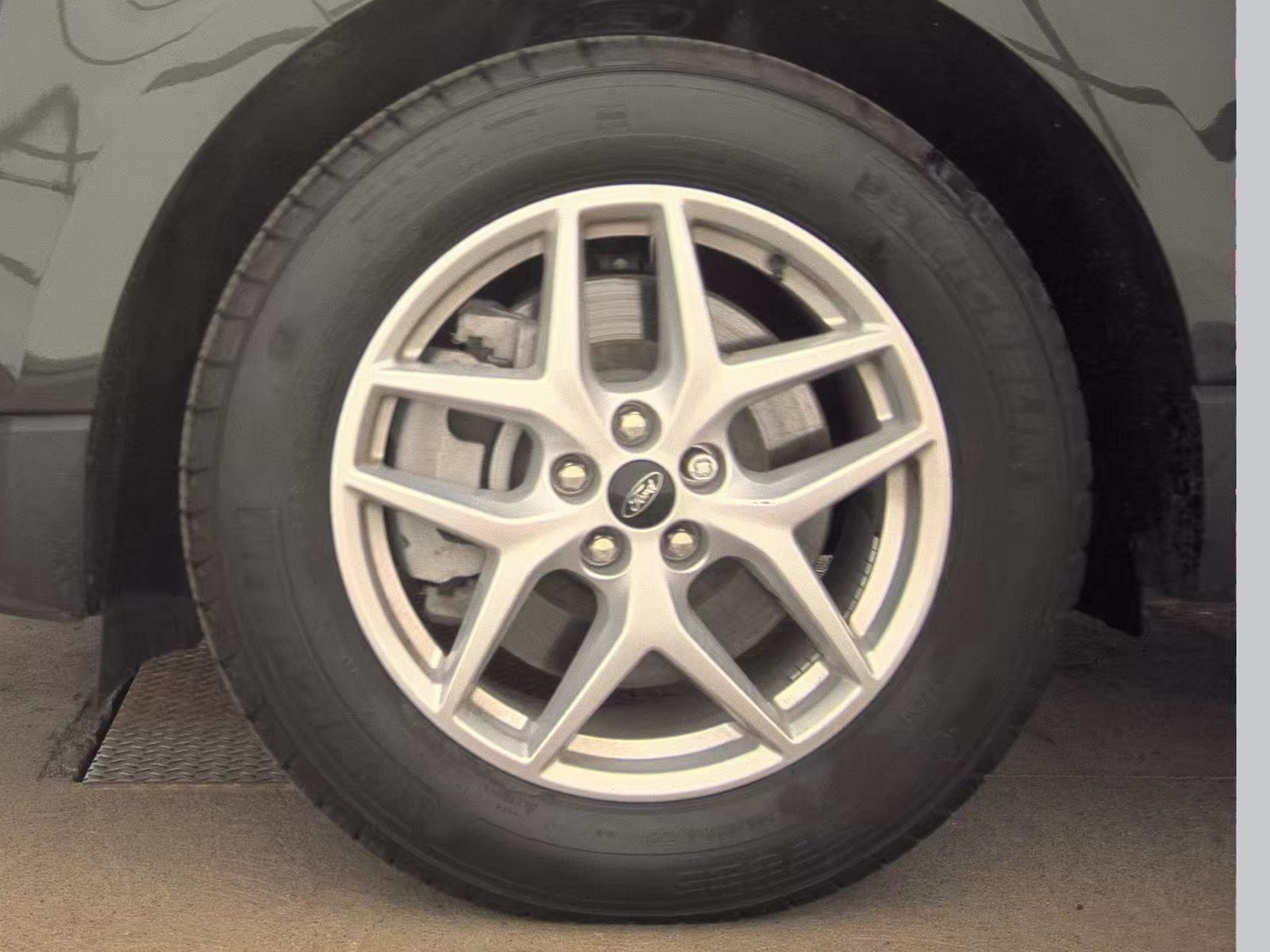 FORD EDGE - 10
