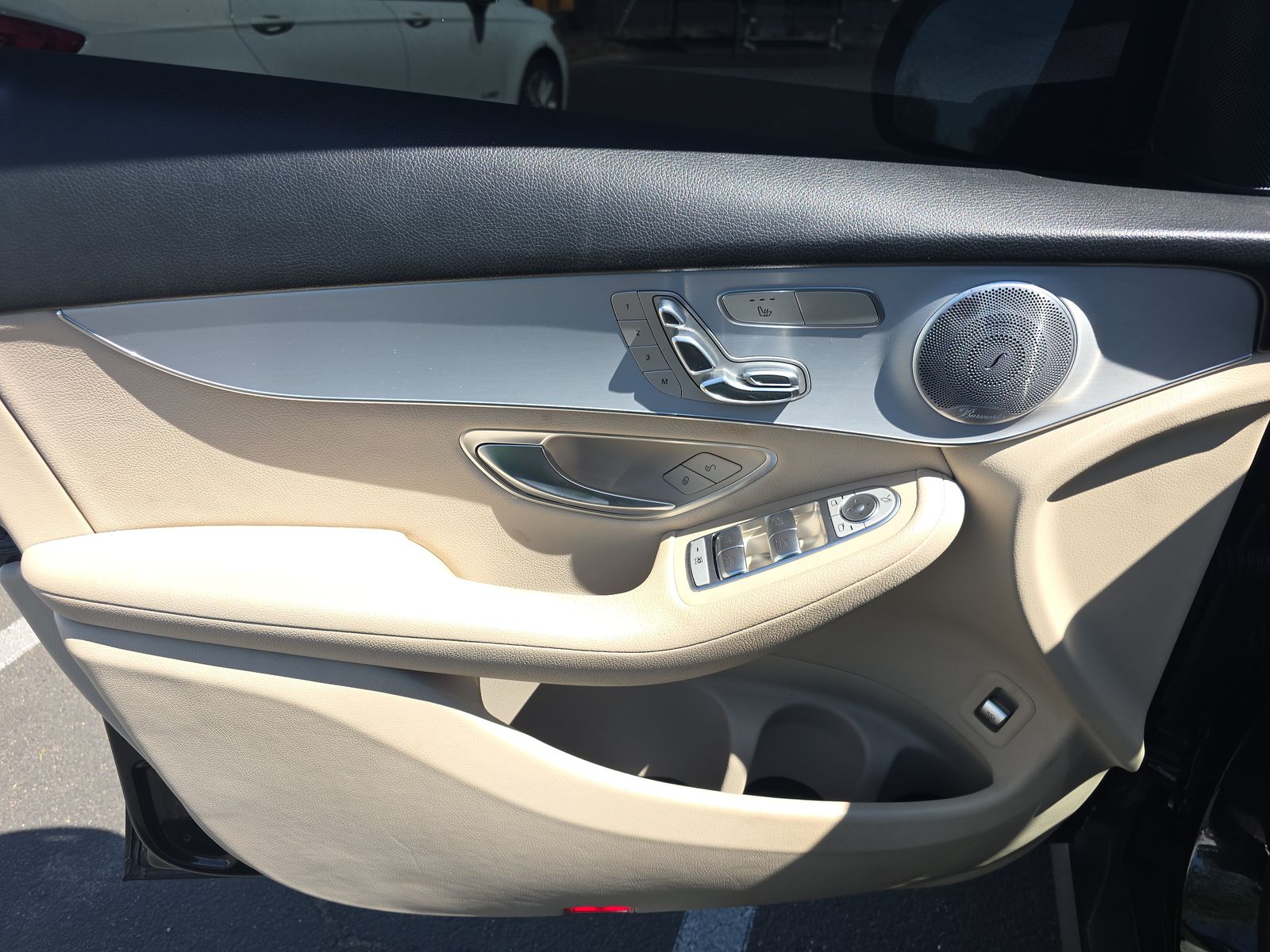 MERCEDES-BENZ GLC-CLASS - 10