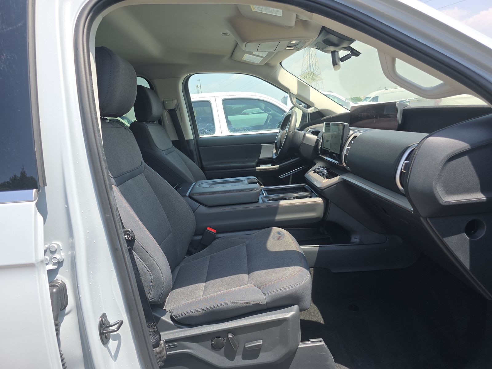 FORD EXPEDITION MAX - 3