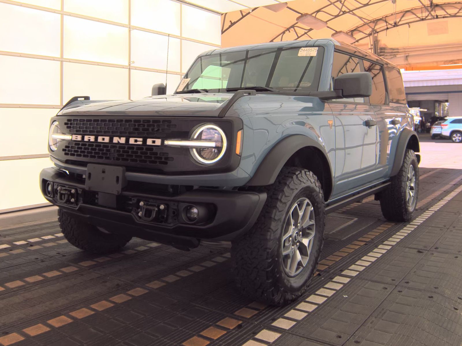 FORD BRONCO - 1