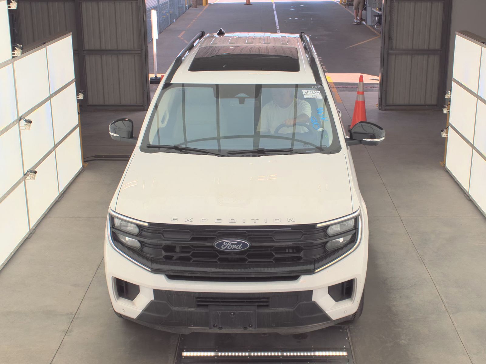 FORD EXPEDITION MAX - 3