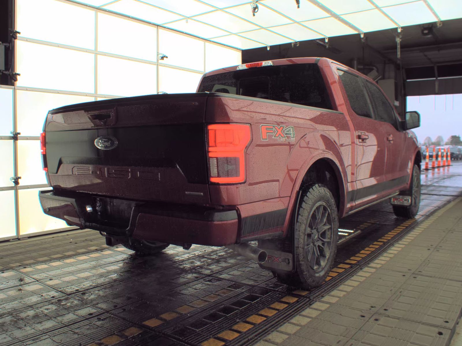 FORD F-150 - 6