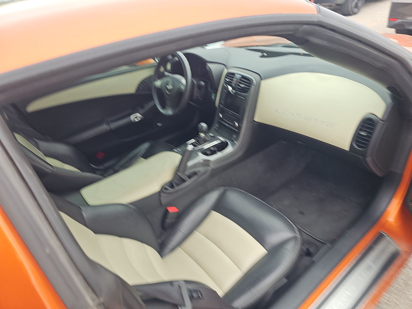 CHEVROLET CORVETTE - 9