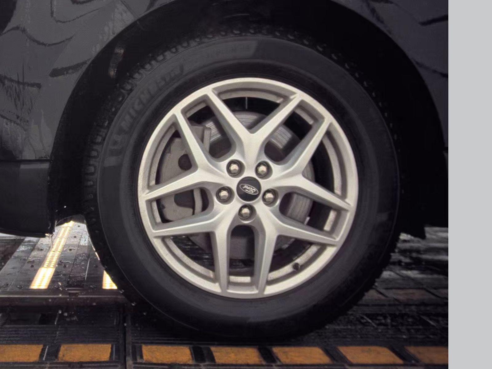 FORD EDGE - 10