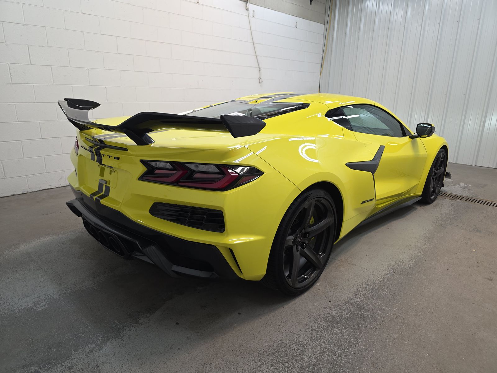 CHEVROLET CORVETTE - 5