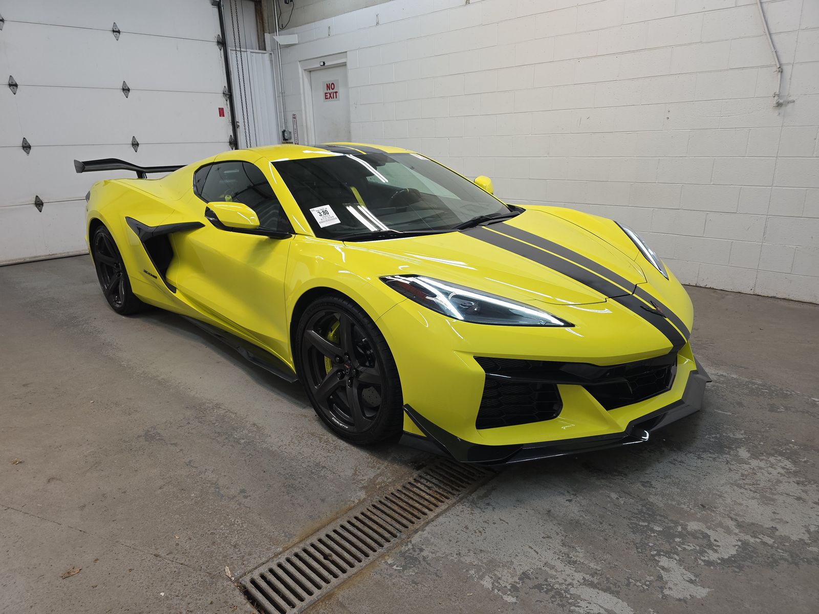 CHEVROLET CORVETTE - 4