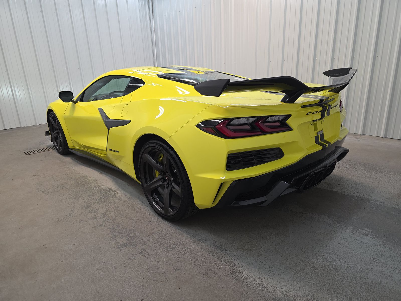 CHEVROLET CORVETTE - 7