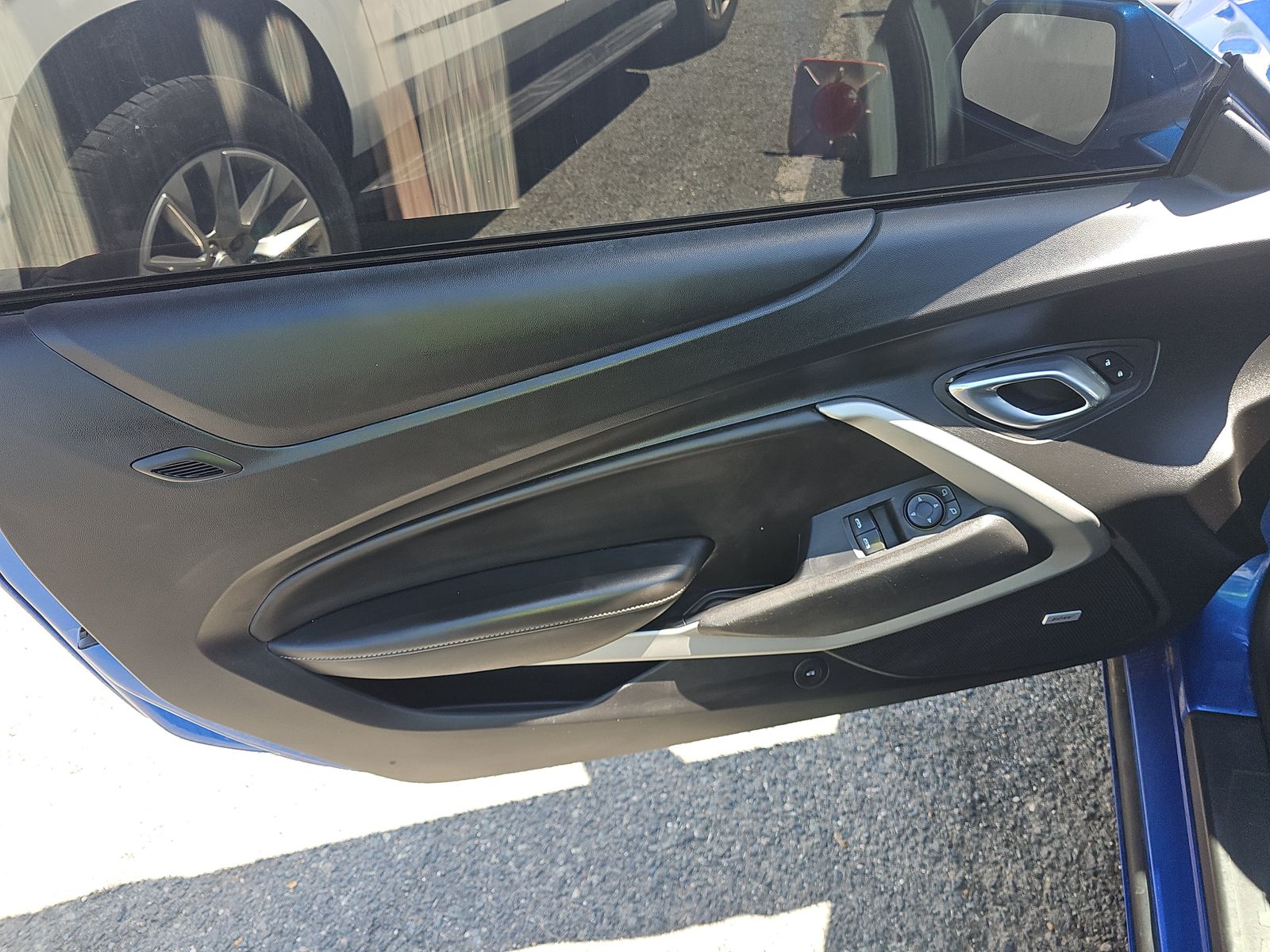 CHEVROLET CAMARO - 10