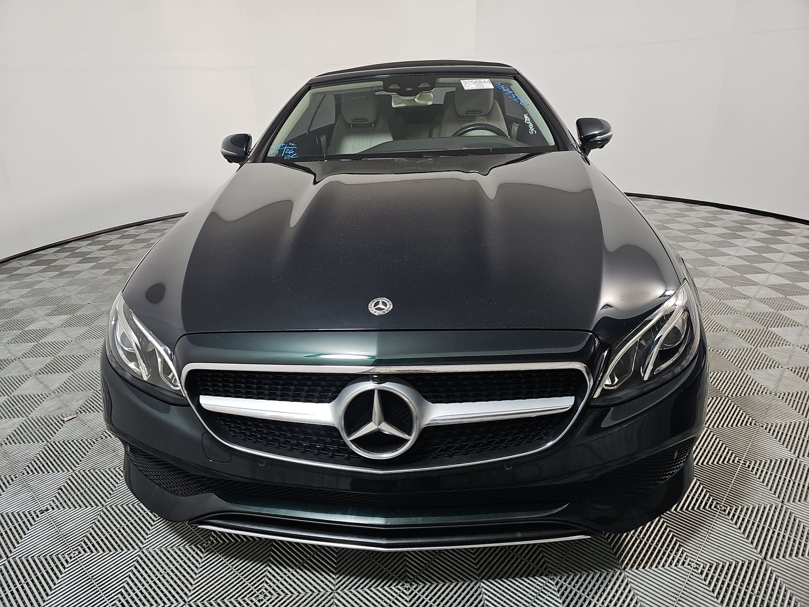 MERCEDES-BENZ E-CLASS - 3