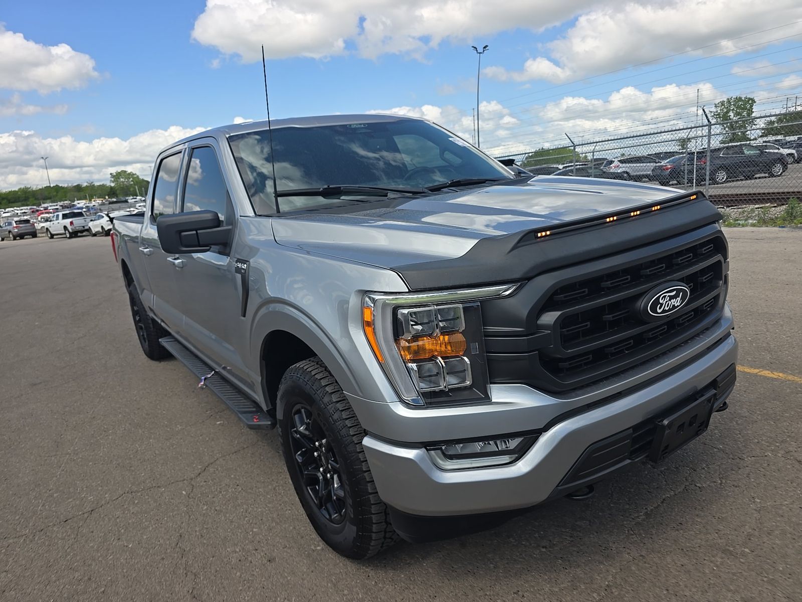 FORD F-150 - 4