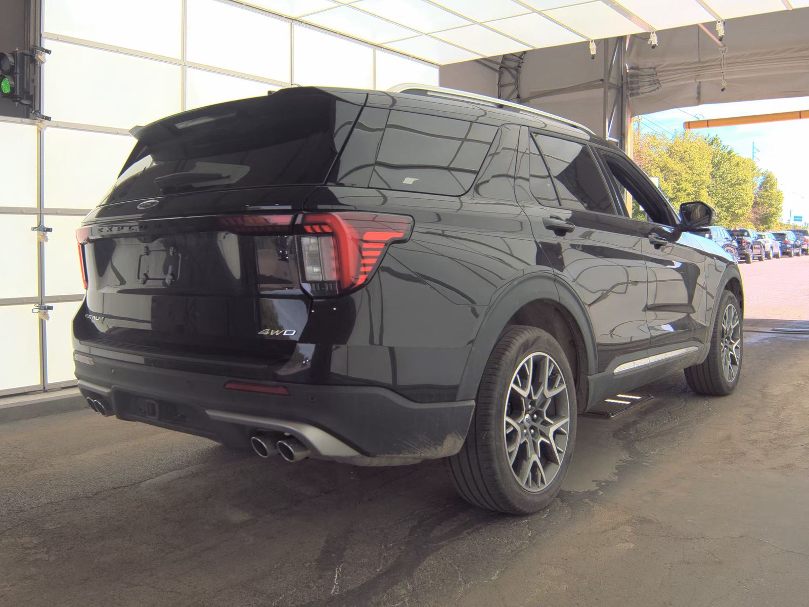 FORD EXPLORER - 6