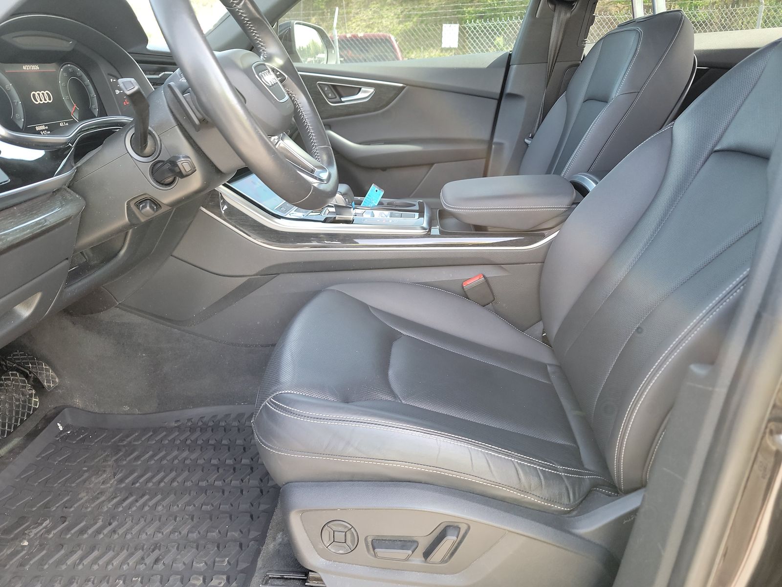 2019 Audi Q8 Premium Plus AWD