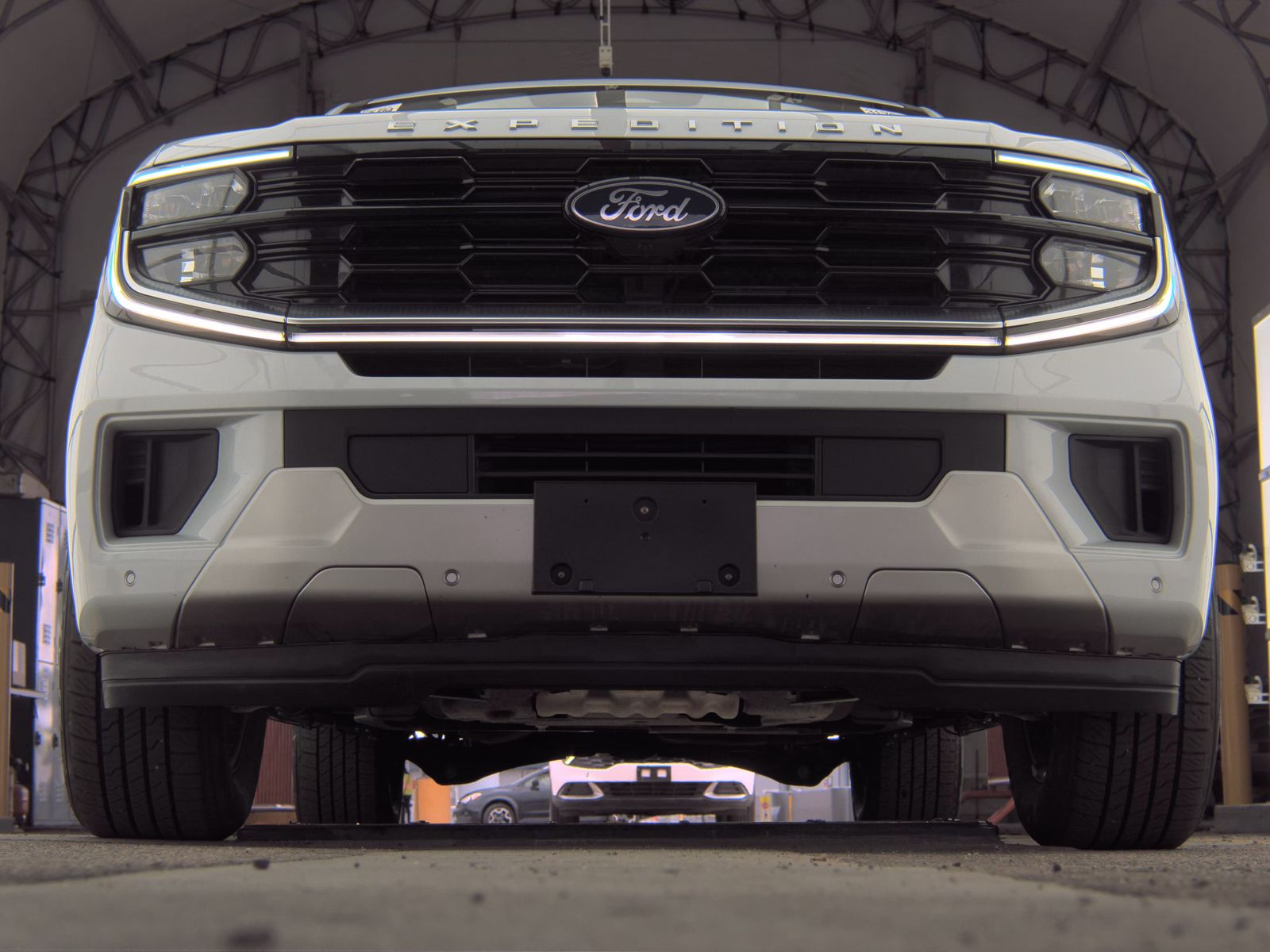 FORD EXPEDITION MAX - 4