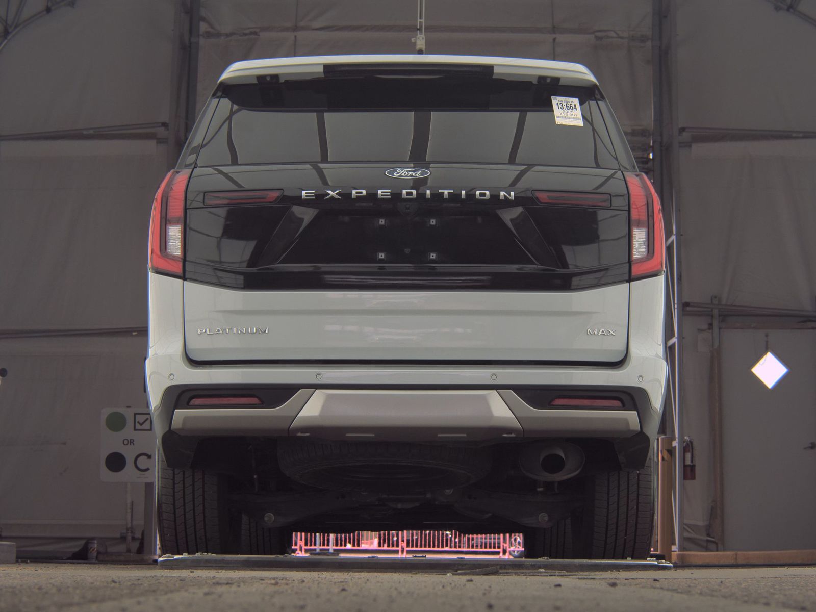 FORD EXPEDITION MAX - 8