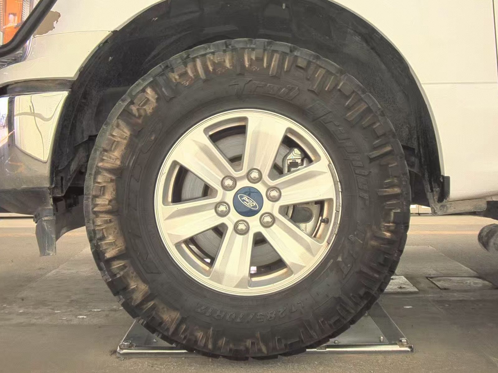 FORD F-150 - 10