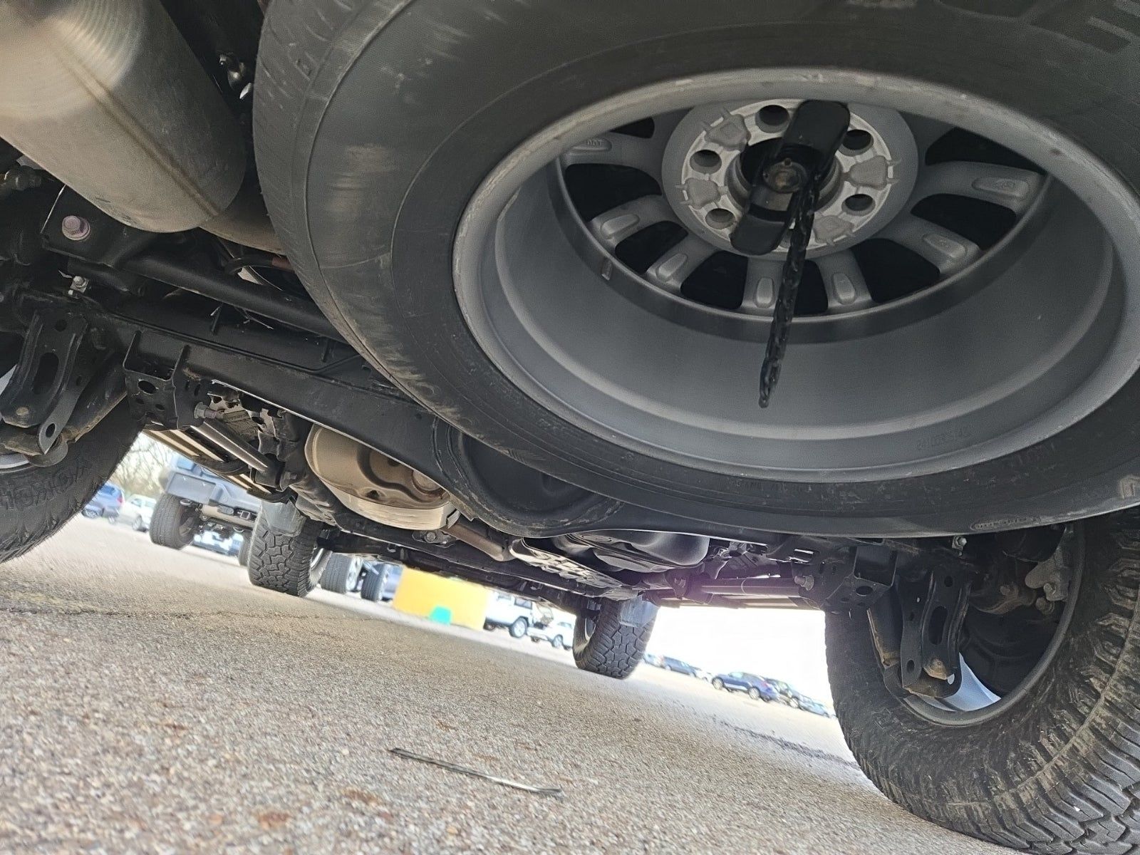 TOYOTA LAND CRUISER - 10