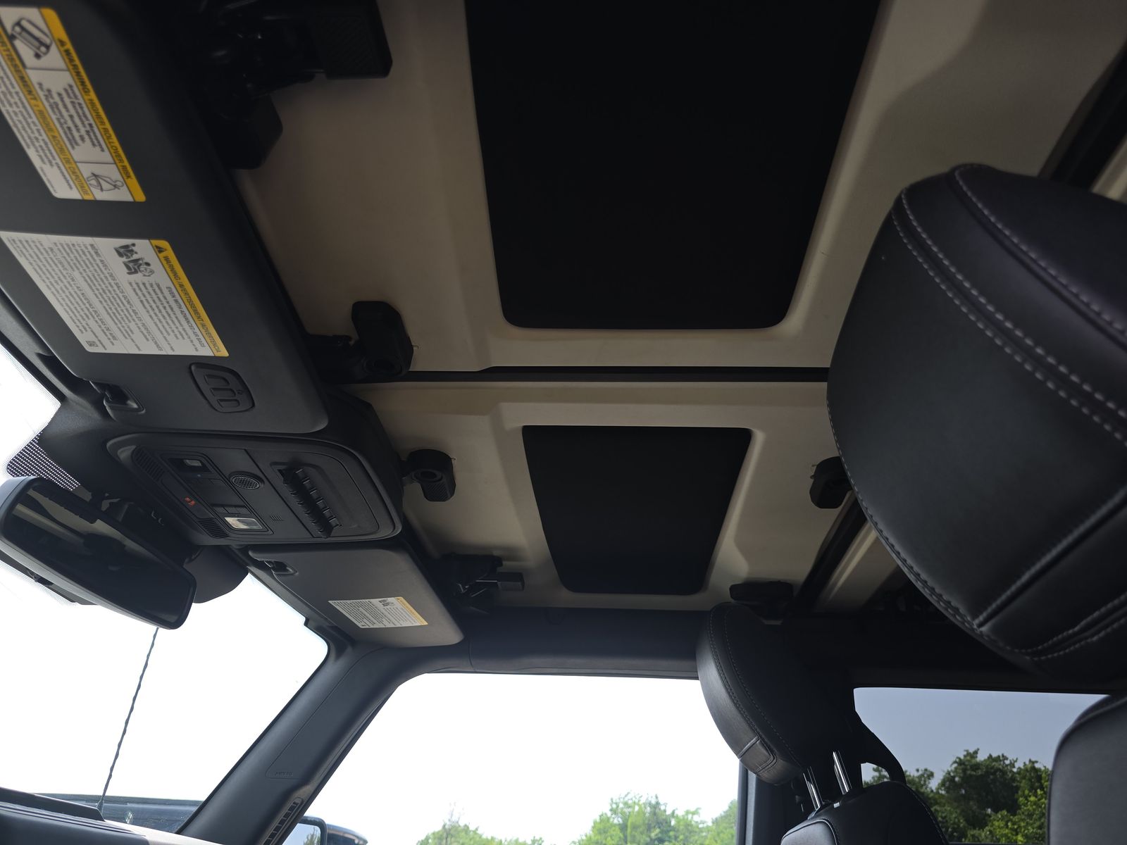 FORD BRONCO - 9