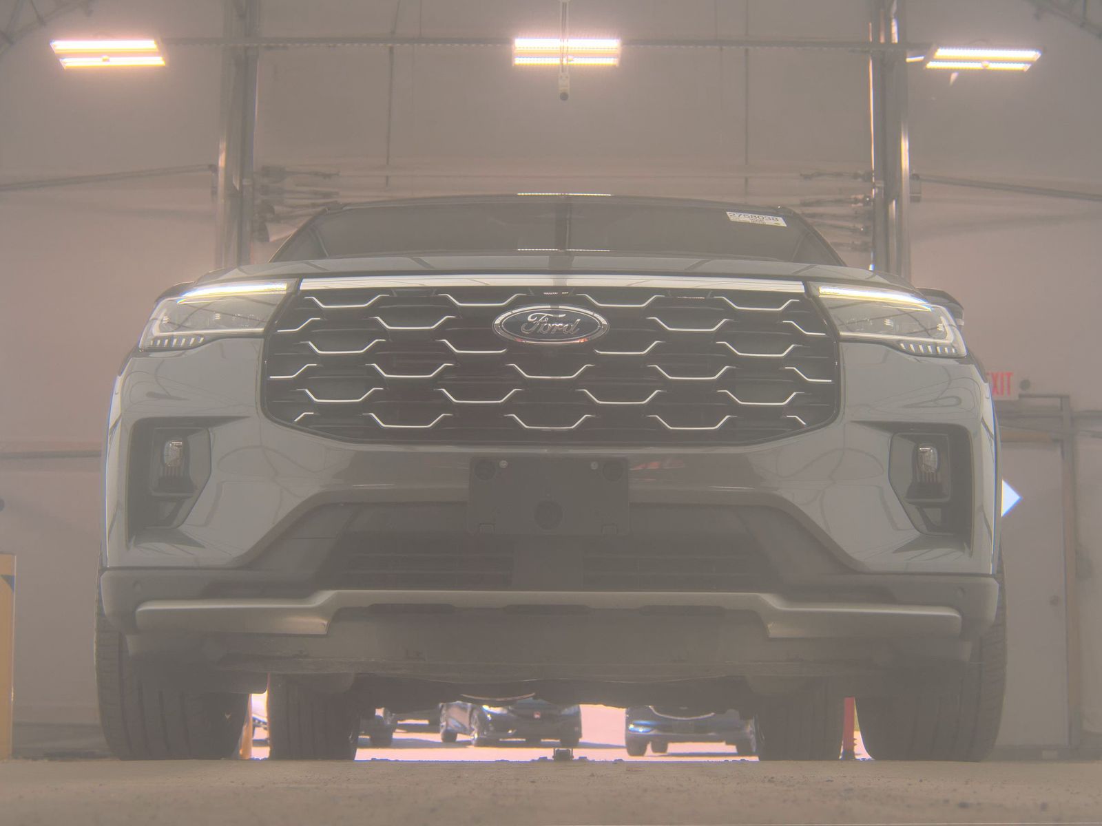 FORD EXPLORER - 4