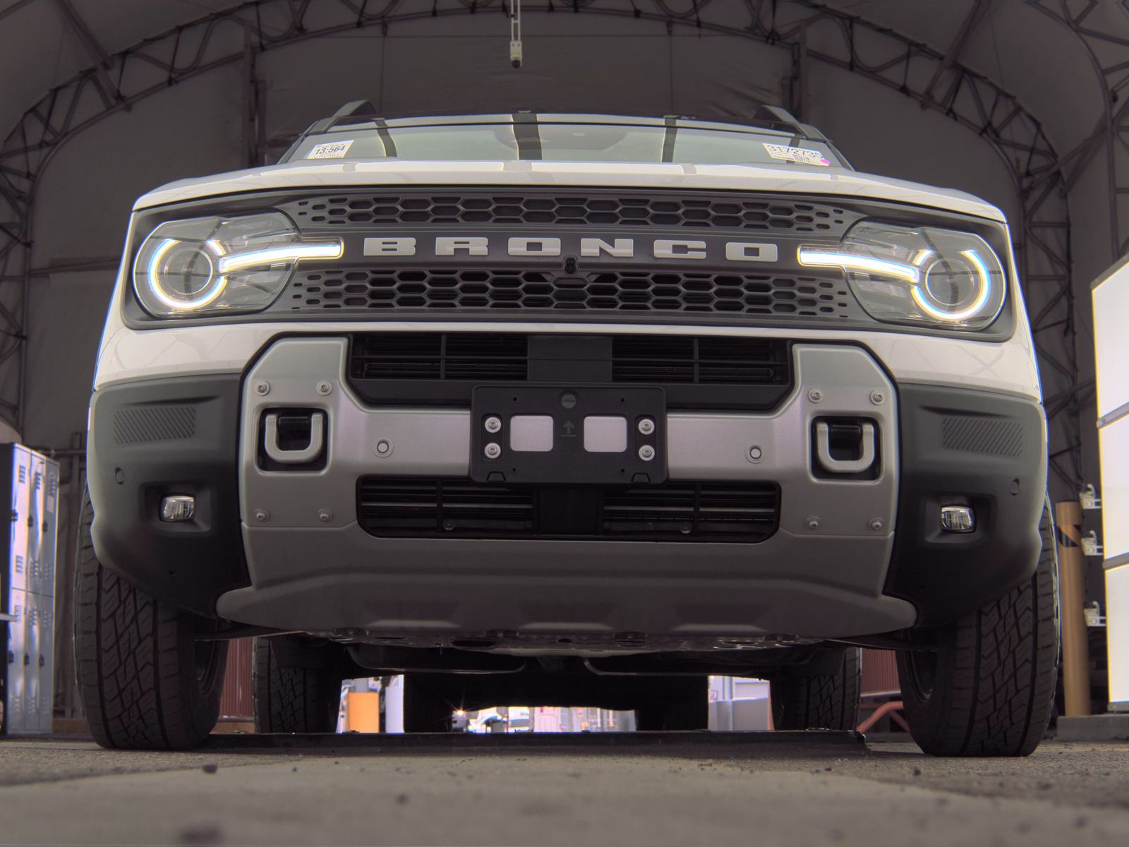FORD BRONCO - 4