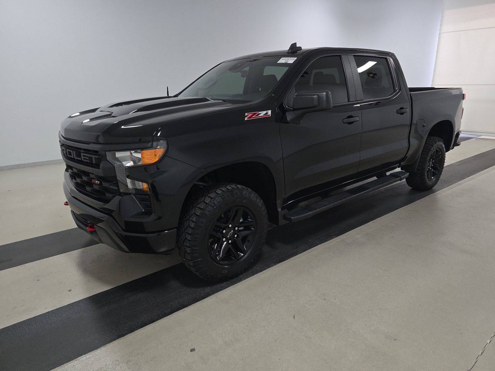 CHEVROLET SILVERADO - 1