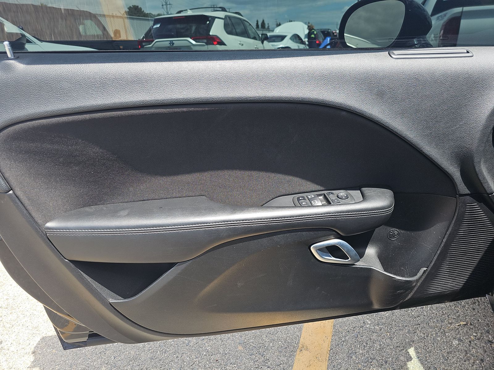 DODGE CHALLENGER - 10